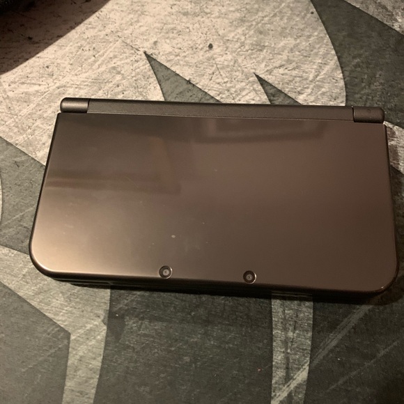 Nintendo 3DS - Picture 5 of 6